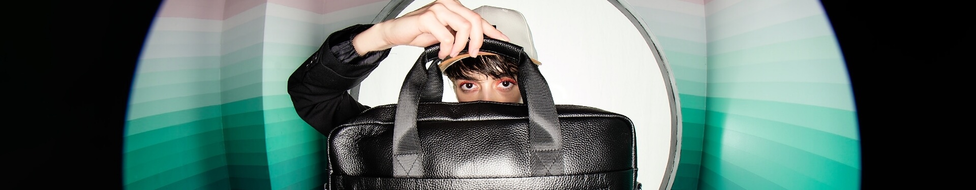 Bag The-favorite.